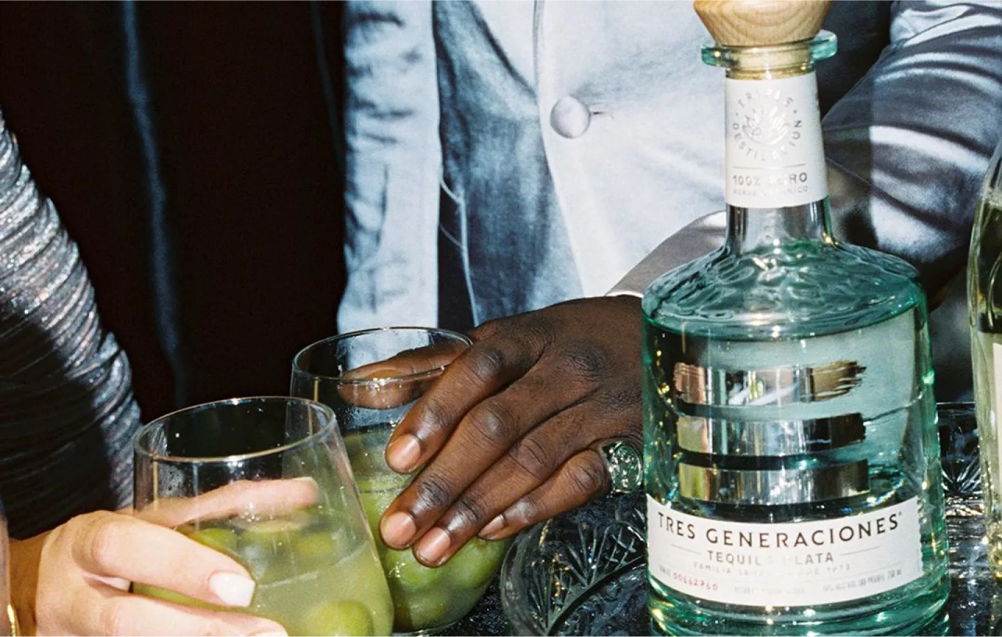 Tequila shots and bottle Party Tres Generaciones