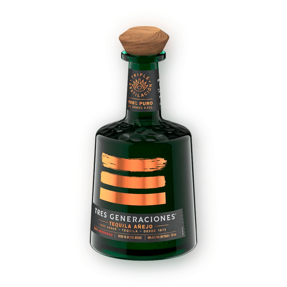 Añejo botella tequila lateral Tres Generaciones